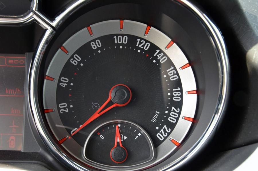  Opel Adam 2013 года  (фото 80 из 107)